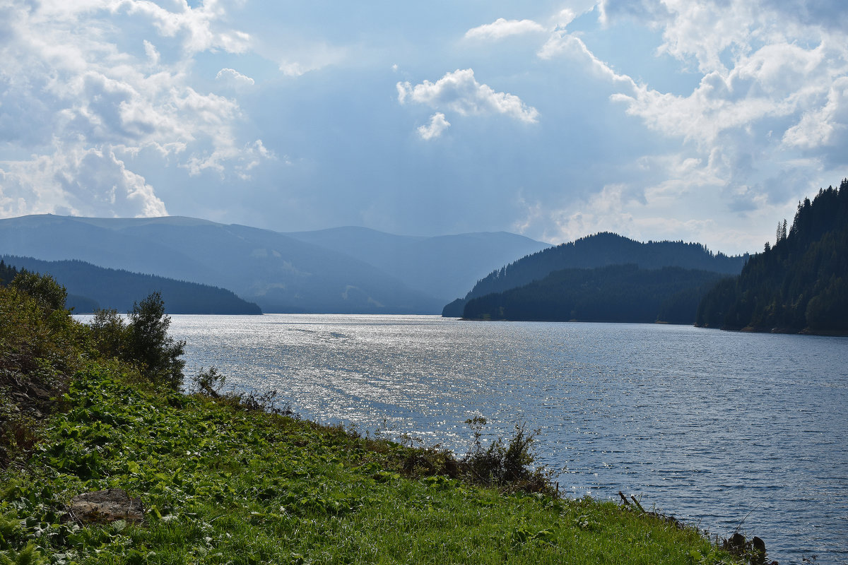 Озеро Видрару - Nina Streapan
