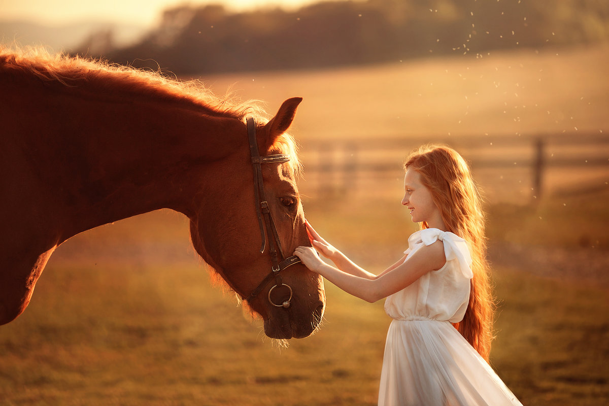 Девочка и лошадь - Оксана Осенняя