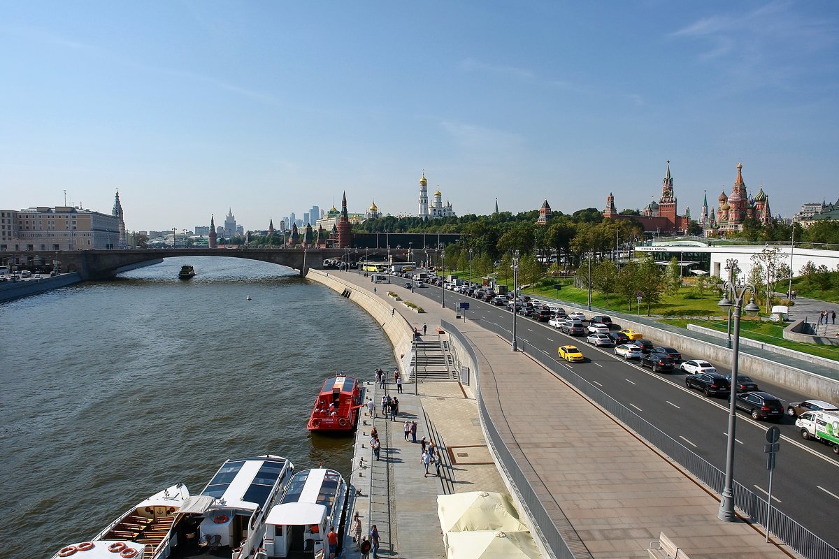 Москва. - Александр Романов 