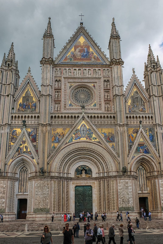 Умбрия. Орвието. Кафедральный собор (Duomo di Orvieto). - Надежда Лаптева