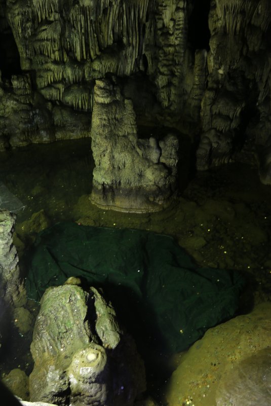 Подземное озерцо в пещере Зевса - Ольга 