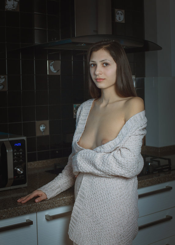 На кухне... - Дмитрий Карпенко