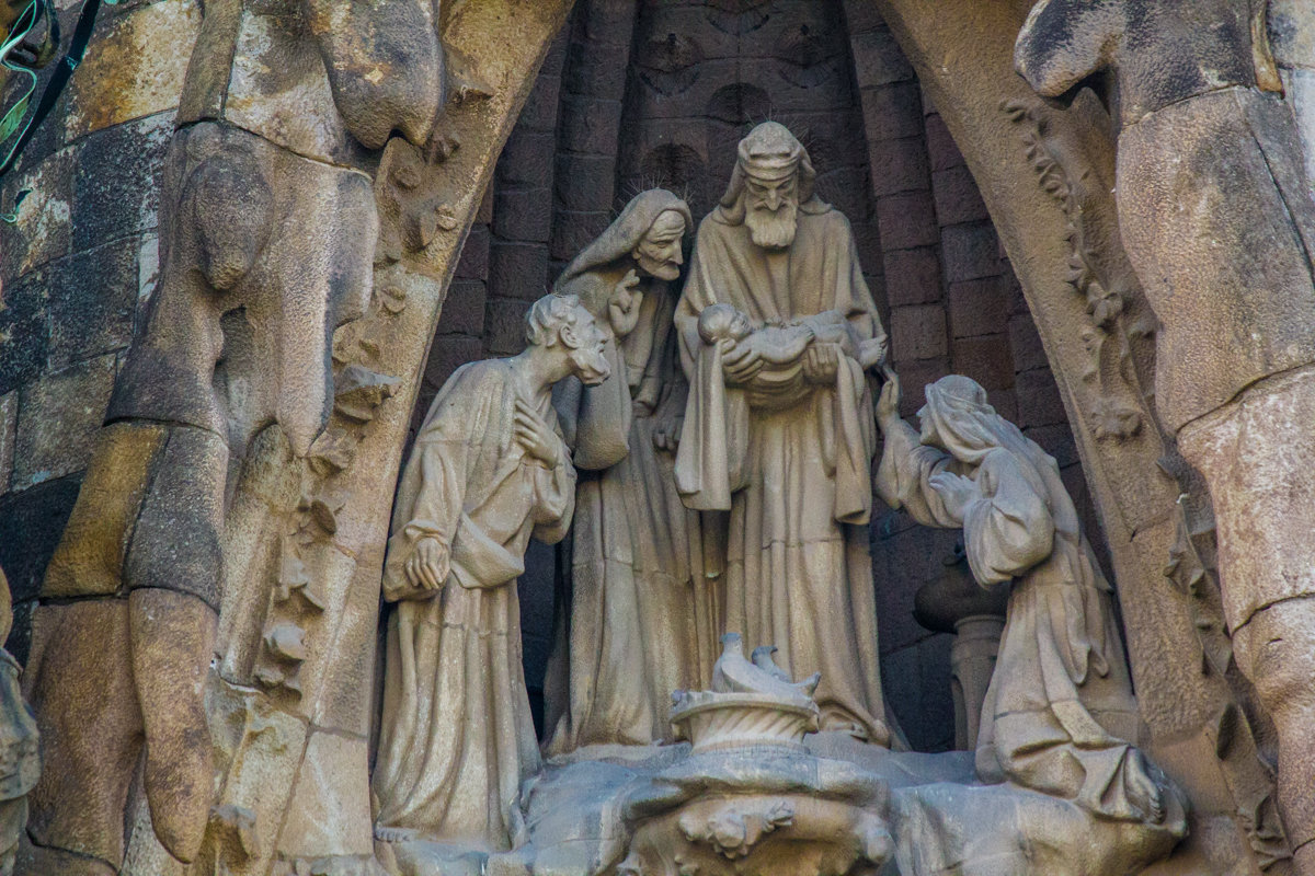 Фрагменты Собора Sagrada Familia Барселона. - Andrey Odnolitok