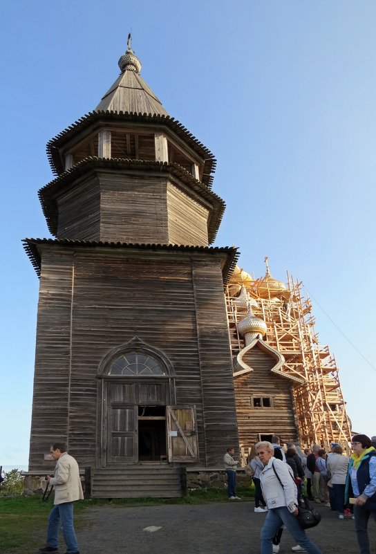 Шатровая колокольня Кижского погоста - Вера Щукина