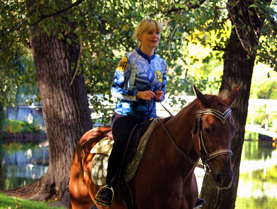 Девушка, лошадь и природа. - barsuk lesnoi