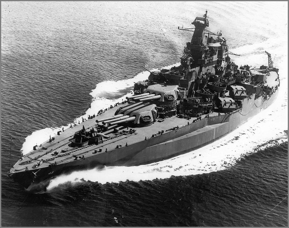 Battleship USS "Tennessee"(ВВ-43) , under way, May 1943 after her refit. - Александр 