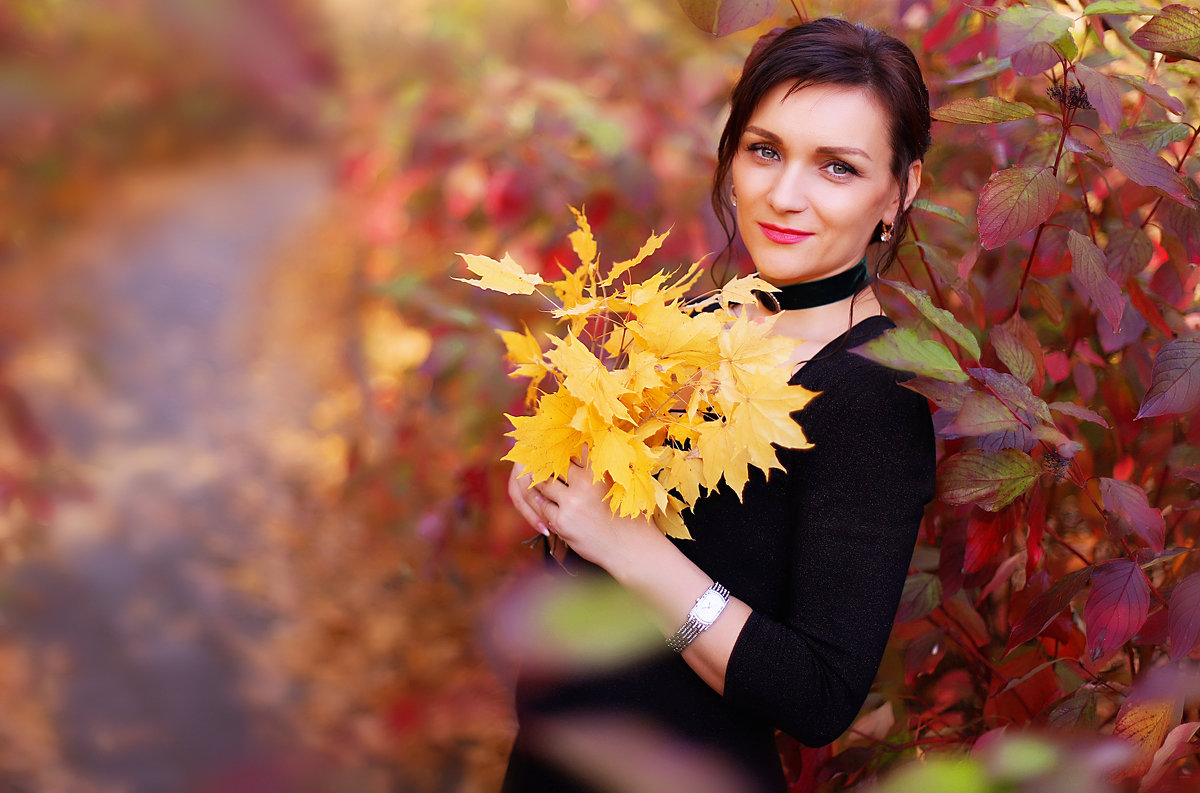 Осень балует своими красками - Galina Rastorgueva
