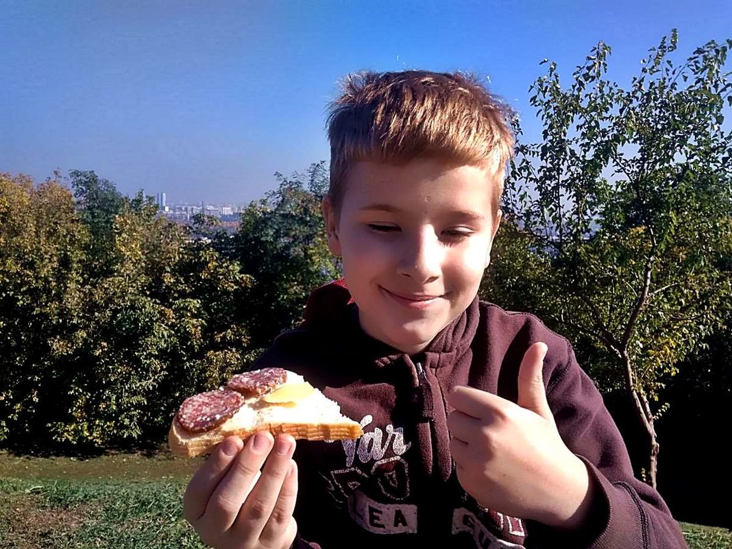 самый вкусный бутерброд - Александр Корчемный