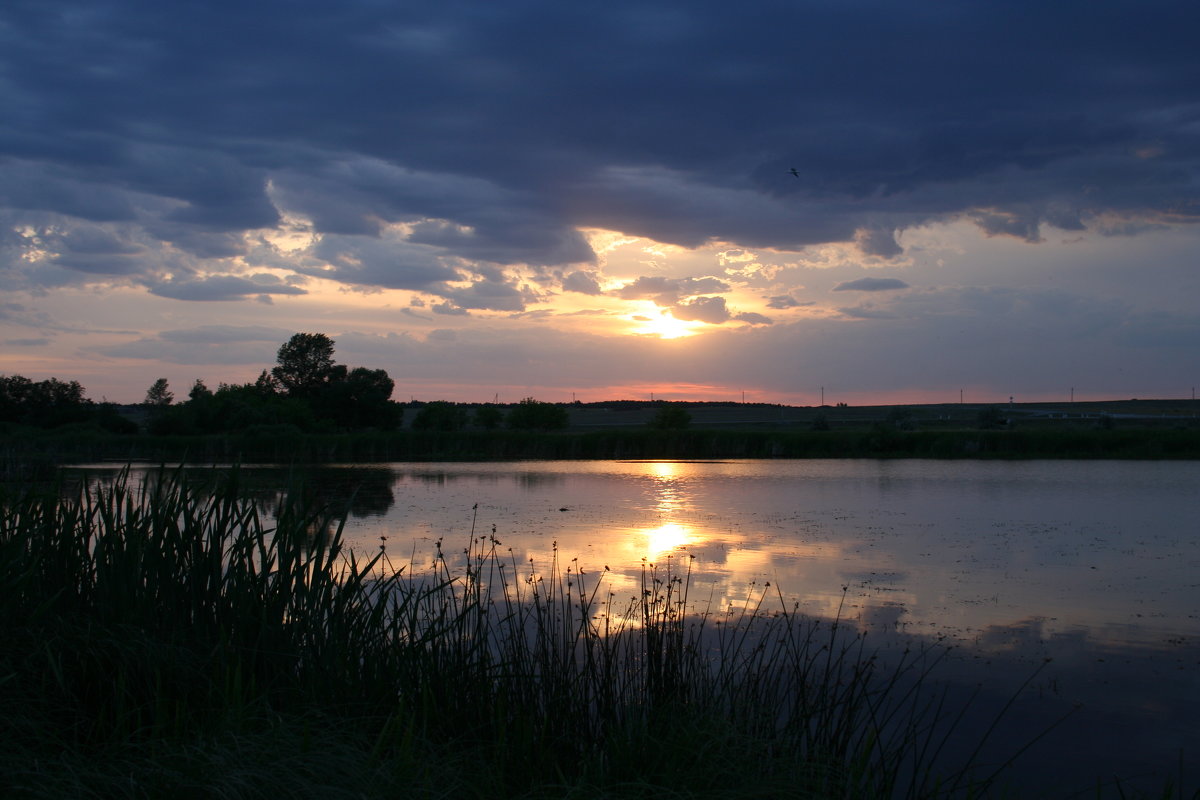 Закат на реке Караталы-Аят - Владимир Помазан