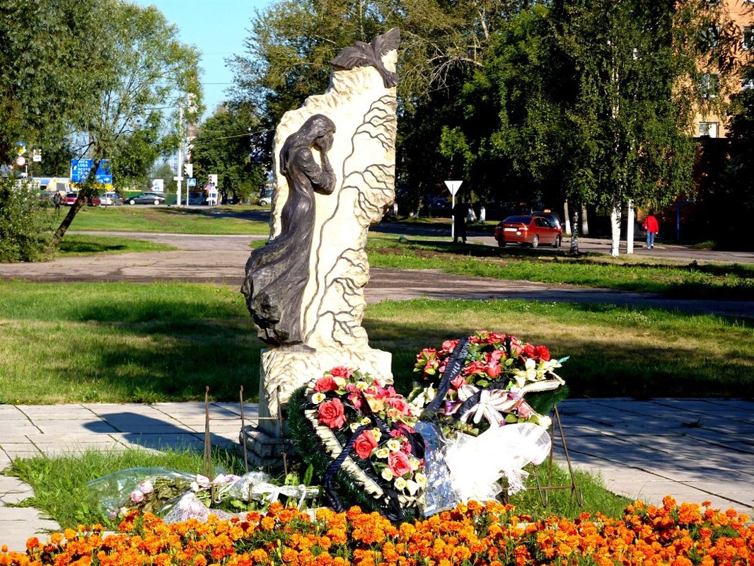 Памятник скорби - Ната57 Наталья Мамедова