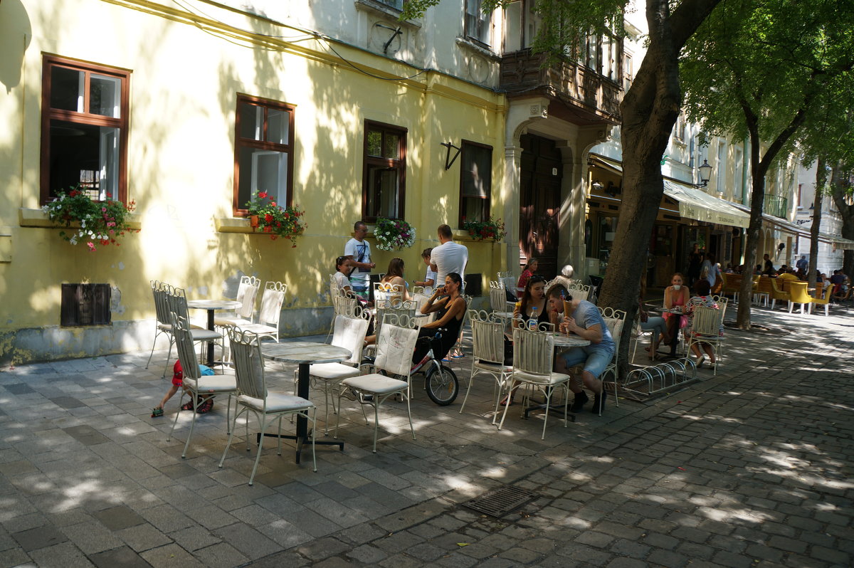 Городские кафе... Братислава - Алёна Савина