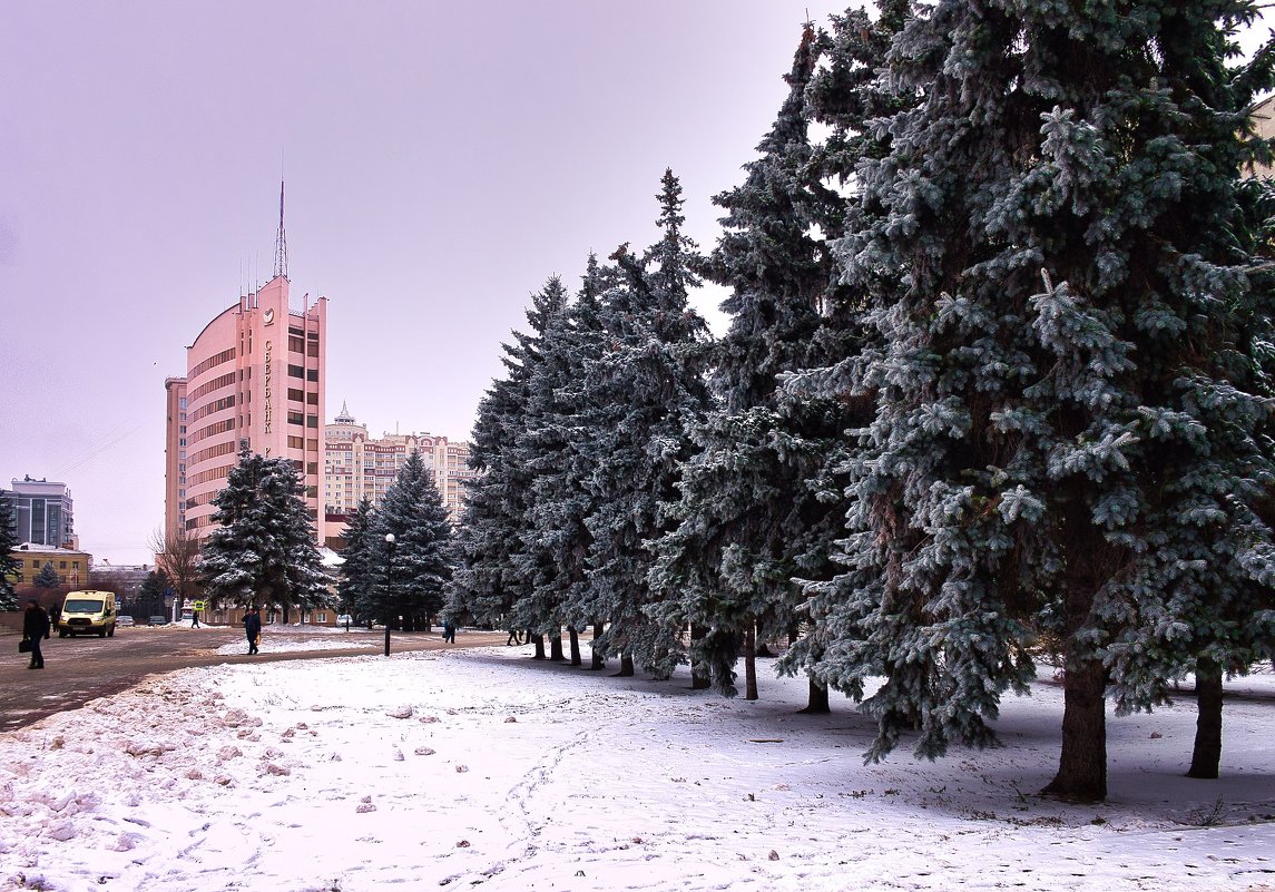 В центре - Валерьян 