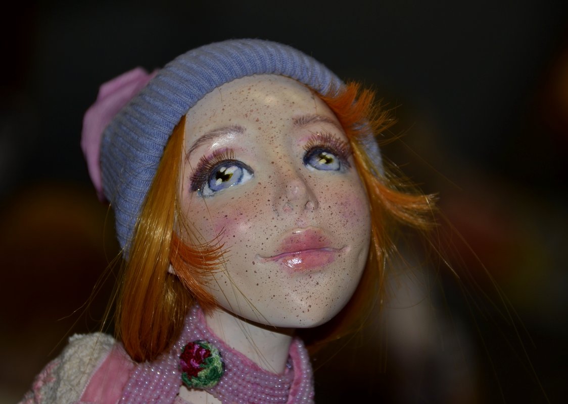 А куклы тоже есть душа...робкая, под веером ресниц... - Ольга Русанова (olg-rusanowa2010)