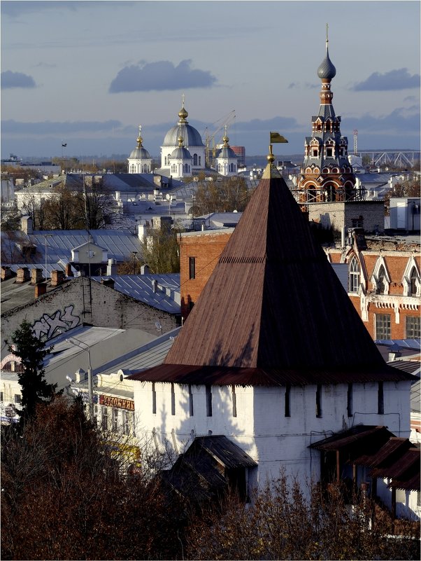 Над крышами тысячелетнего города... - Юрий Велицкий