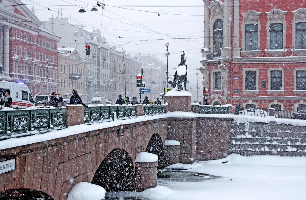 В нашем городе снег... - Ирина Румянцева