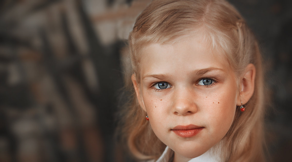 Портрет девочки - Roman Sergeev