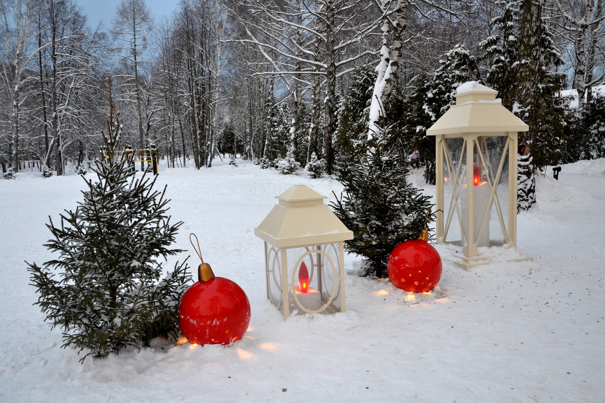 Новогодний декор - Яша Баранов