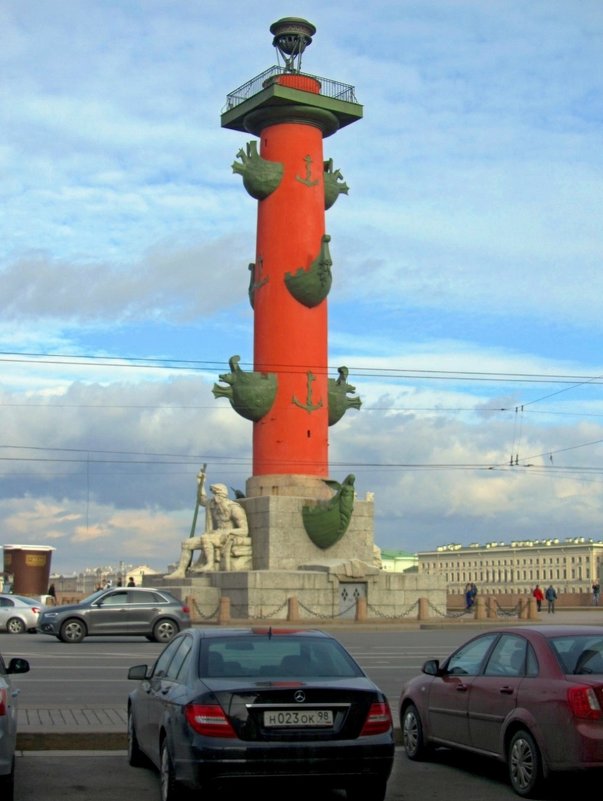 Ростральная колонна (правая) - Сергей Карачин