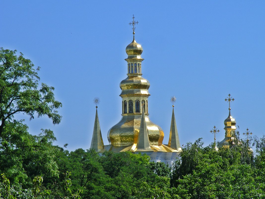 Лаврские купола - Татьяна Ларионова