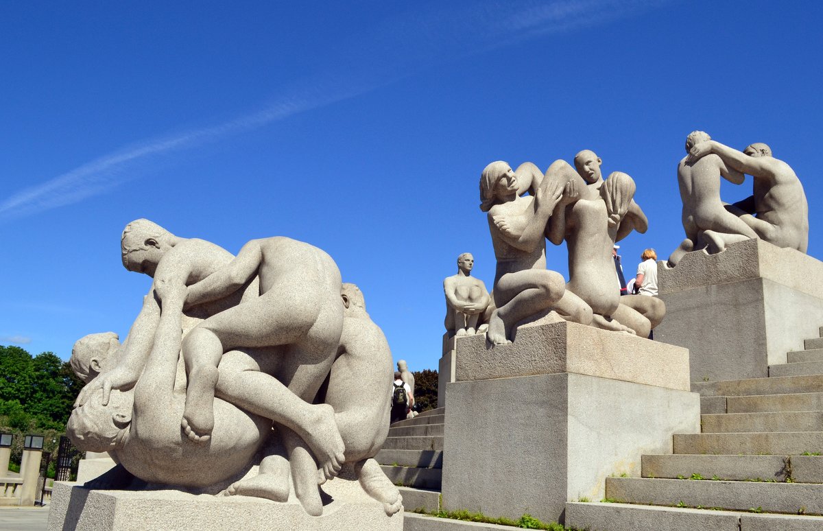 Скульптуры парка Вигиланда - Ольга 