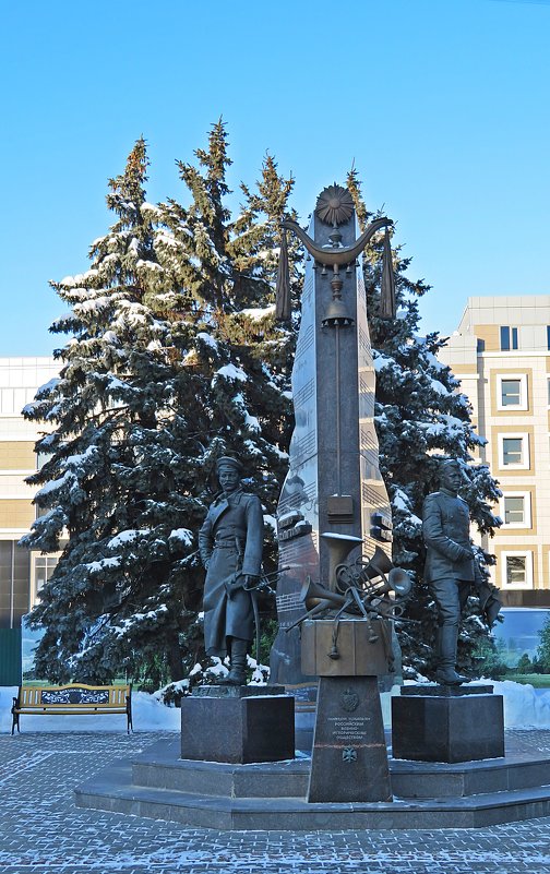 Памятник композиторам Василию Агапкину и  Илье Шатрову - Виталий Селиванов 