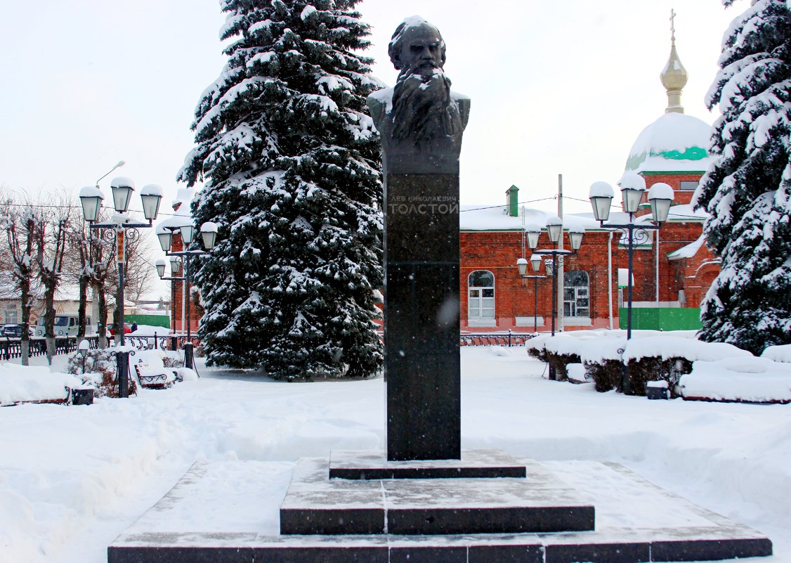 в память о великом писателе - Дмитрий Солоненко