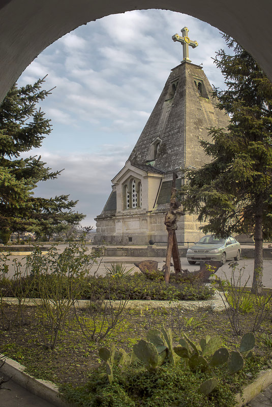 севастополь Православный храм в форме  пирамиды - BD Колесников