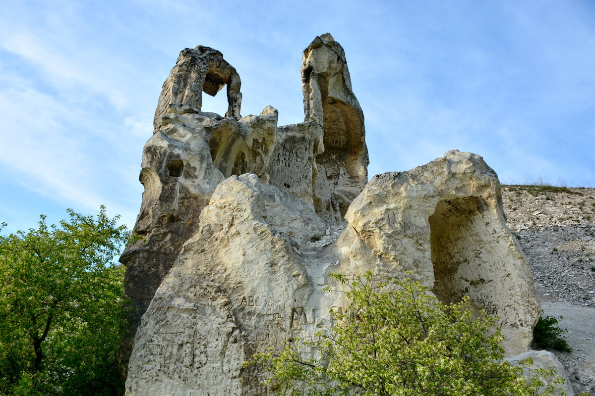 Пещерный монастырь в Дивногорье - Леонид Иванчук