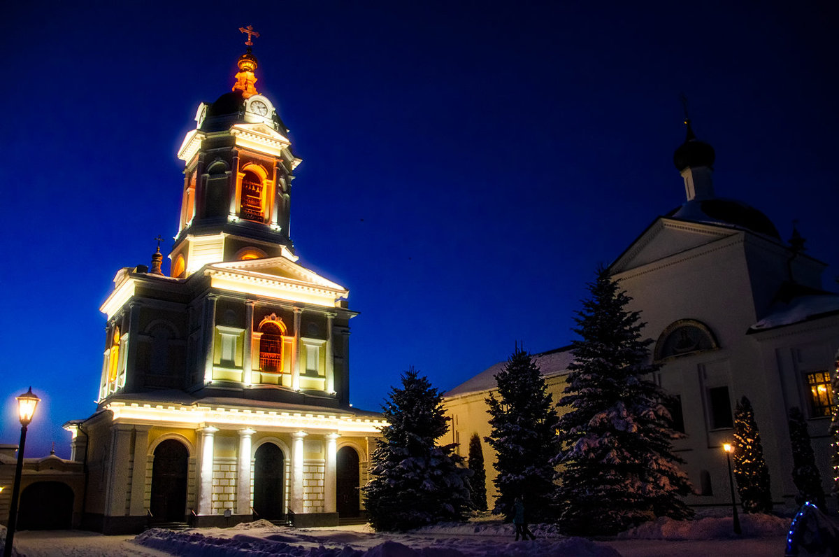 Высоцкий мужской монастырь - Церковь колокольня Трех святителей 1840г - Серпухов - Валерий 