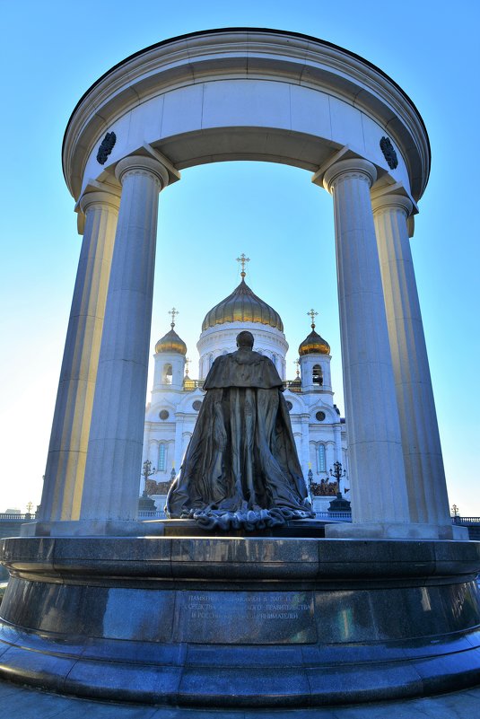 Памятник Императору Александру второму - Константин Анисимов