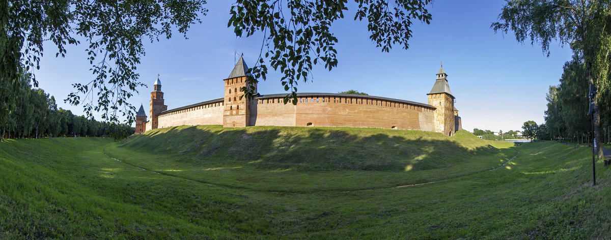 2017.08.15_0225.26.27 В.Новгород. Кремль панорама 1280 - Дед Егор 