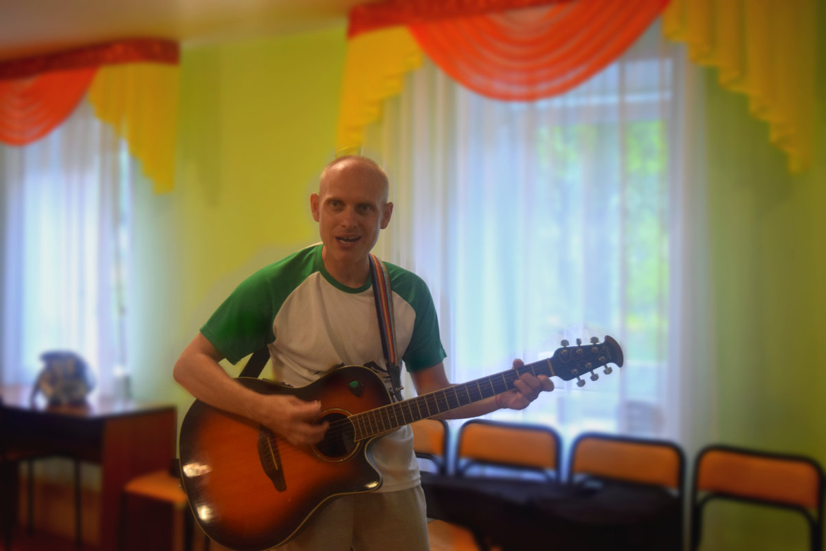гитарист - константин Чесноков