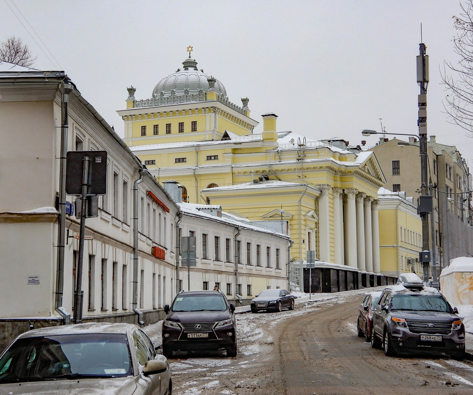 Большой Спасоглинищевский переулок - Сергей Лындин