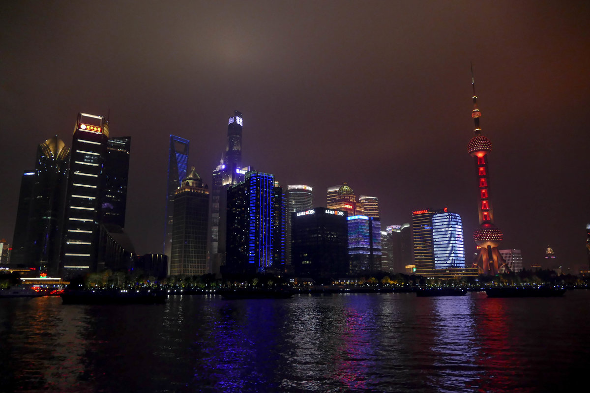 Ночной Шанхай, вид с реки Хуанпо - Юрий Поляков