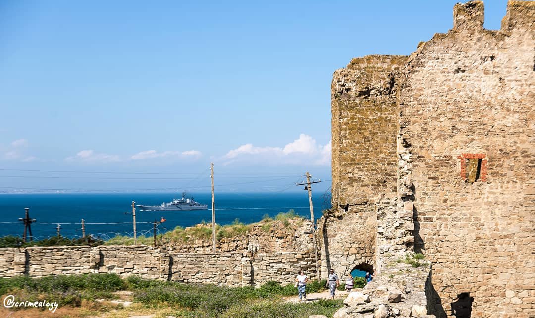 Генуэзская крепость Кафа... Genoese fortress Kafa... - Сергей Леонтьев