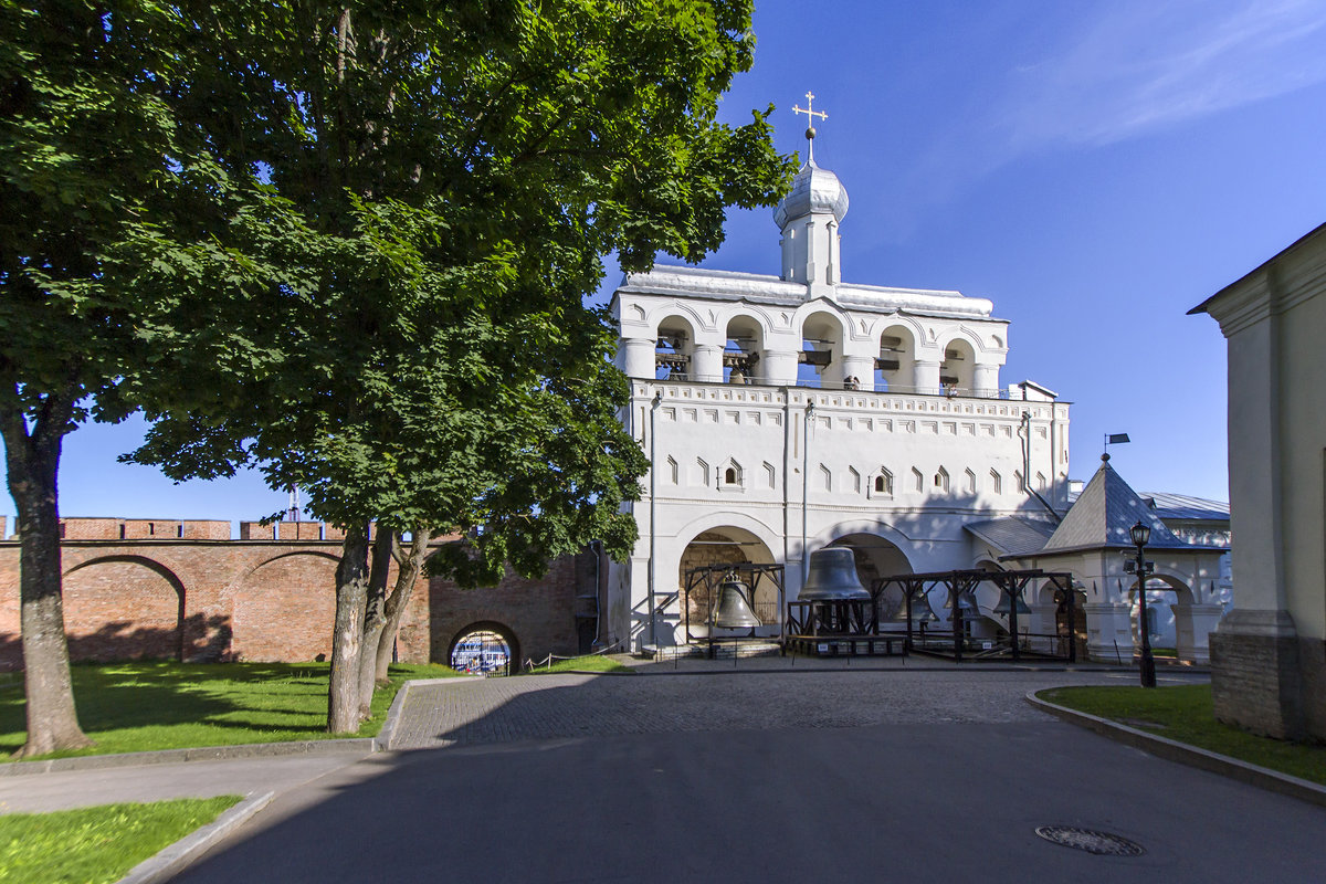 2017.08.15_0097-2 В.Новгород. Звонница 1920 - Дед Егор 