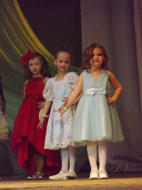 Самые маленькие участницы конкурса "Маленькая леди". - Нина Андронова