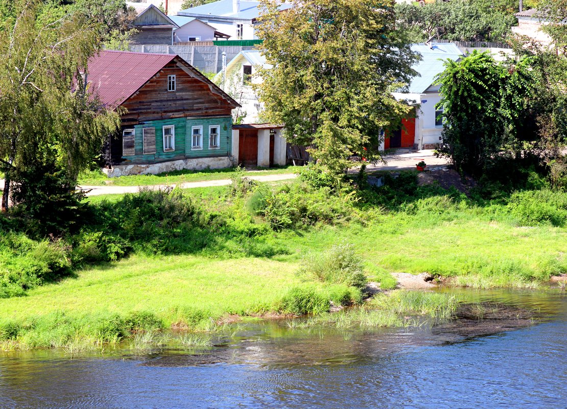 в провинциальном городе - Дмитрий Солоненко