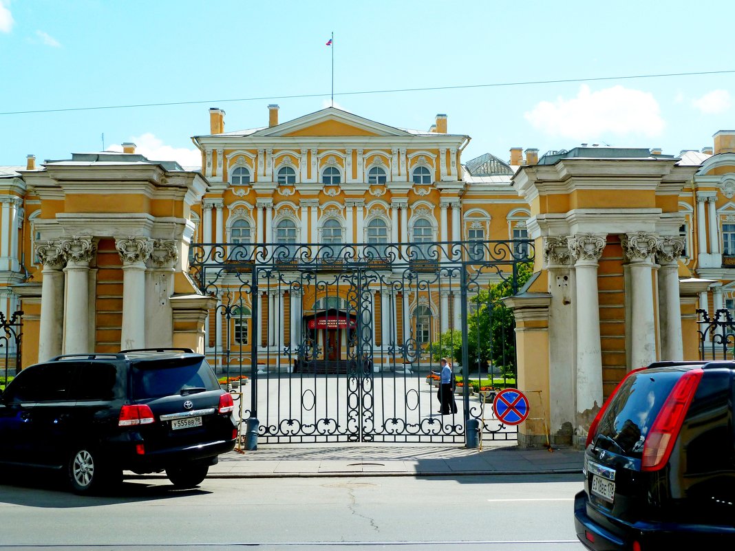 ДВА ДНЯ ПО ПИТЕРУ - Виктор Осипчук