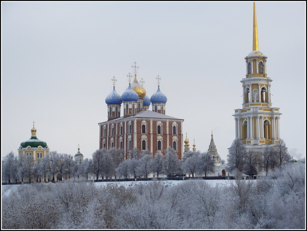 Зимний ансамбль рязанского Кремля. - Ольга Кирсанова