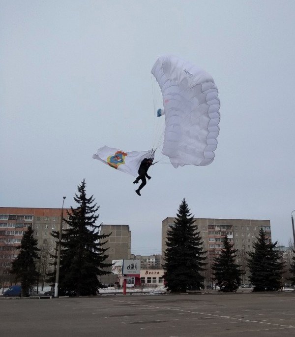 Десантирование в городе - Галина Бобкина