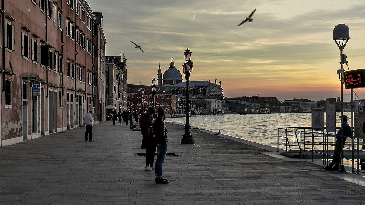 Venezia. Canale della Giudecca. Fondamenta delli Zitelle. - Игорь Олегович Кравченко