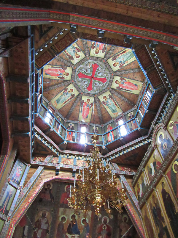 Плафон и люстра в церкви в честь преподобных Оптинских старцев, г. Минск - Tamara *