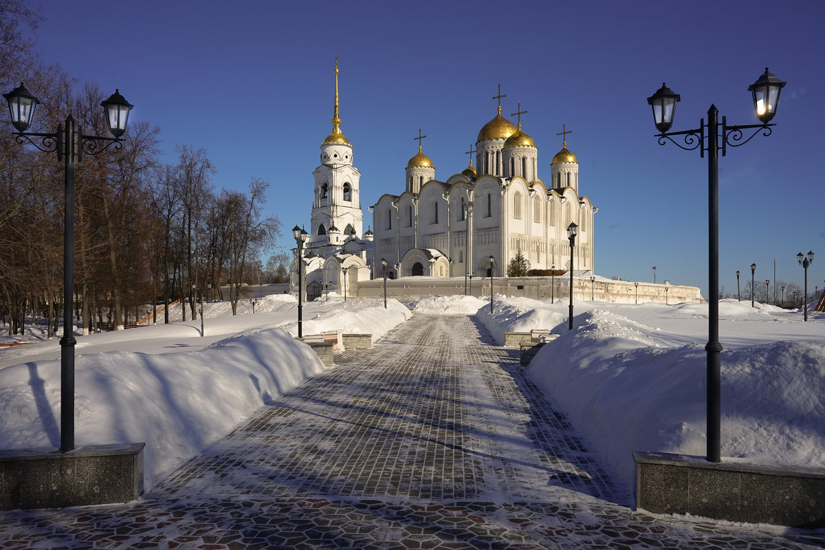 Свято-Успенский Кафедральный Собор - Александр Белый