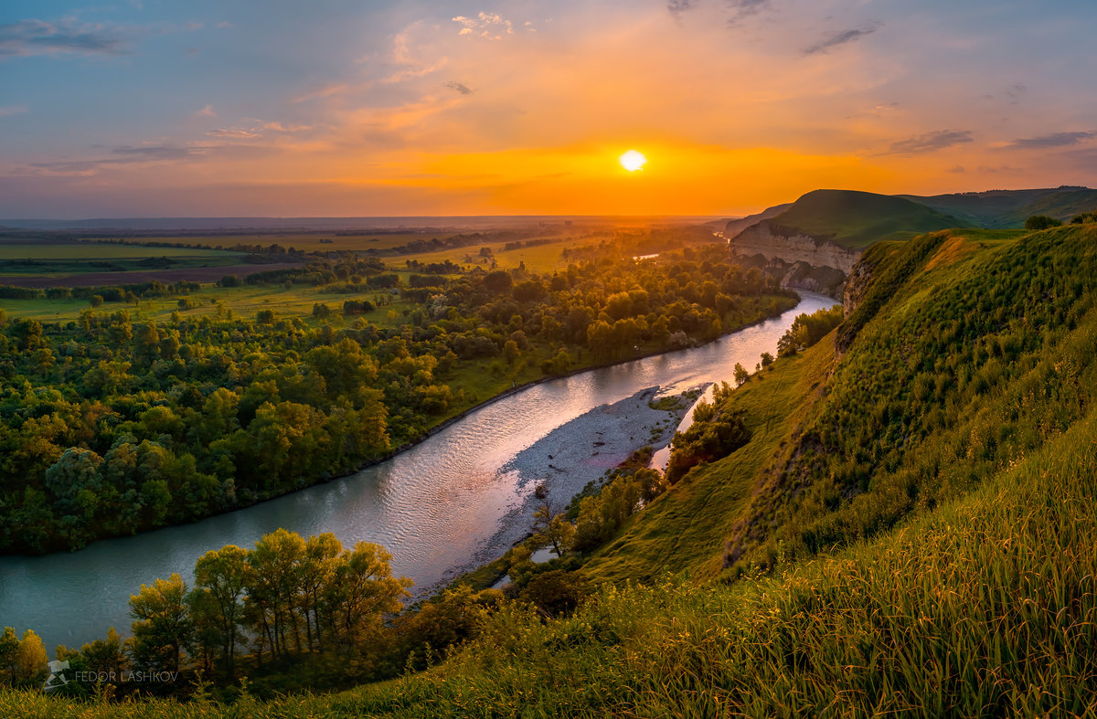 Весенняя река Кубань на закате - Фёдор. Лашков