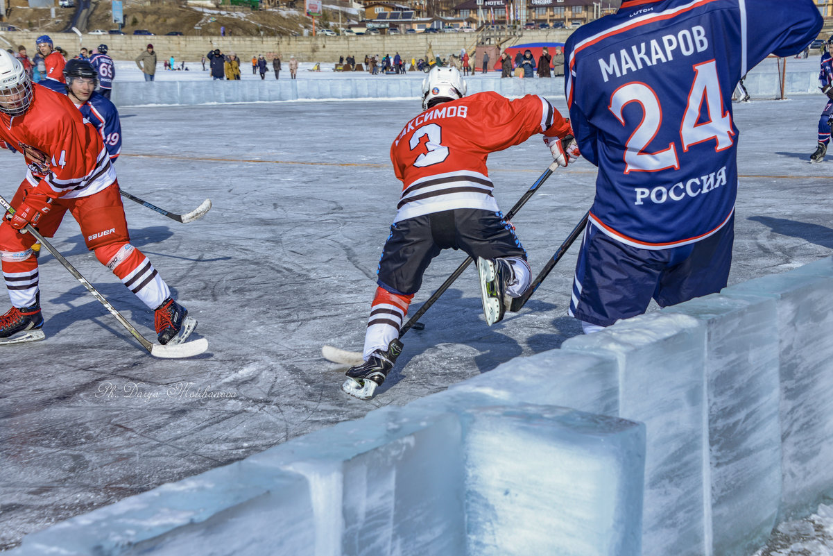 хоккей на Байкале - Дарья Молчанова