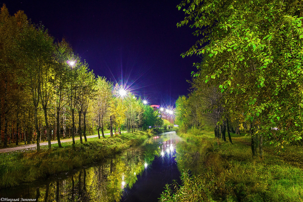 Река Чибью, осенний парк... - Николай Зиновьев