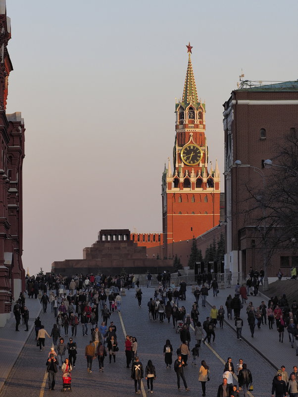 Вечер в центре Москвы - Евгений Седов