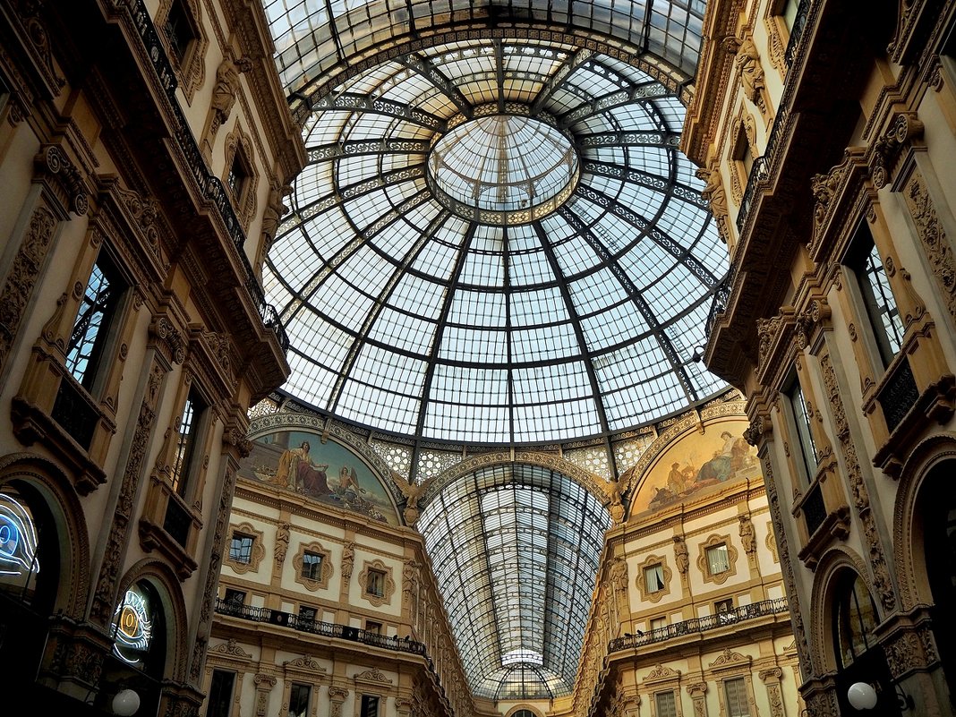 Милан Галерея Galleria Vittorio Emanuele II - wea *
