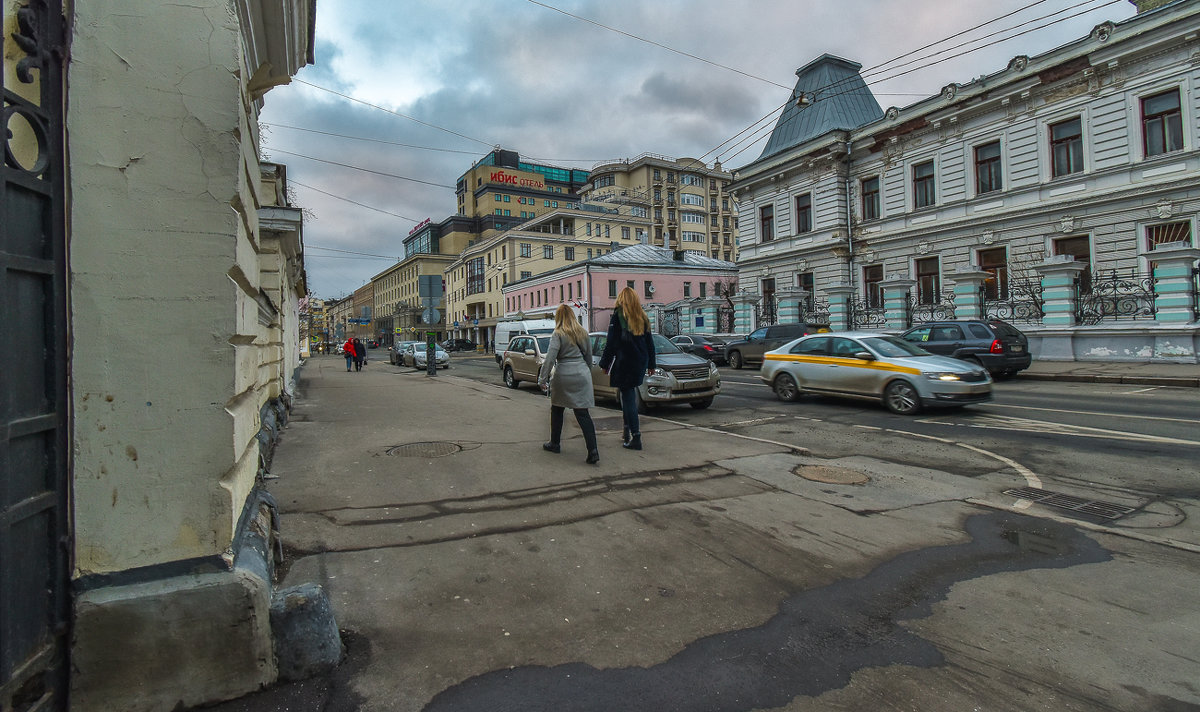 Уголок Москвы - юрий поляков